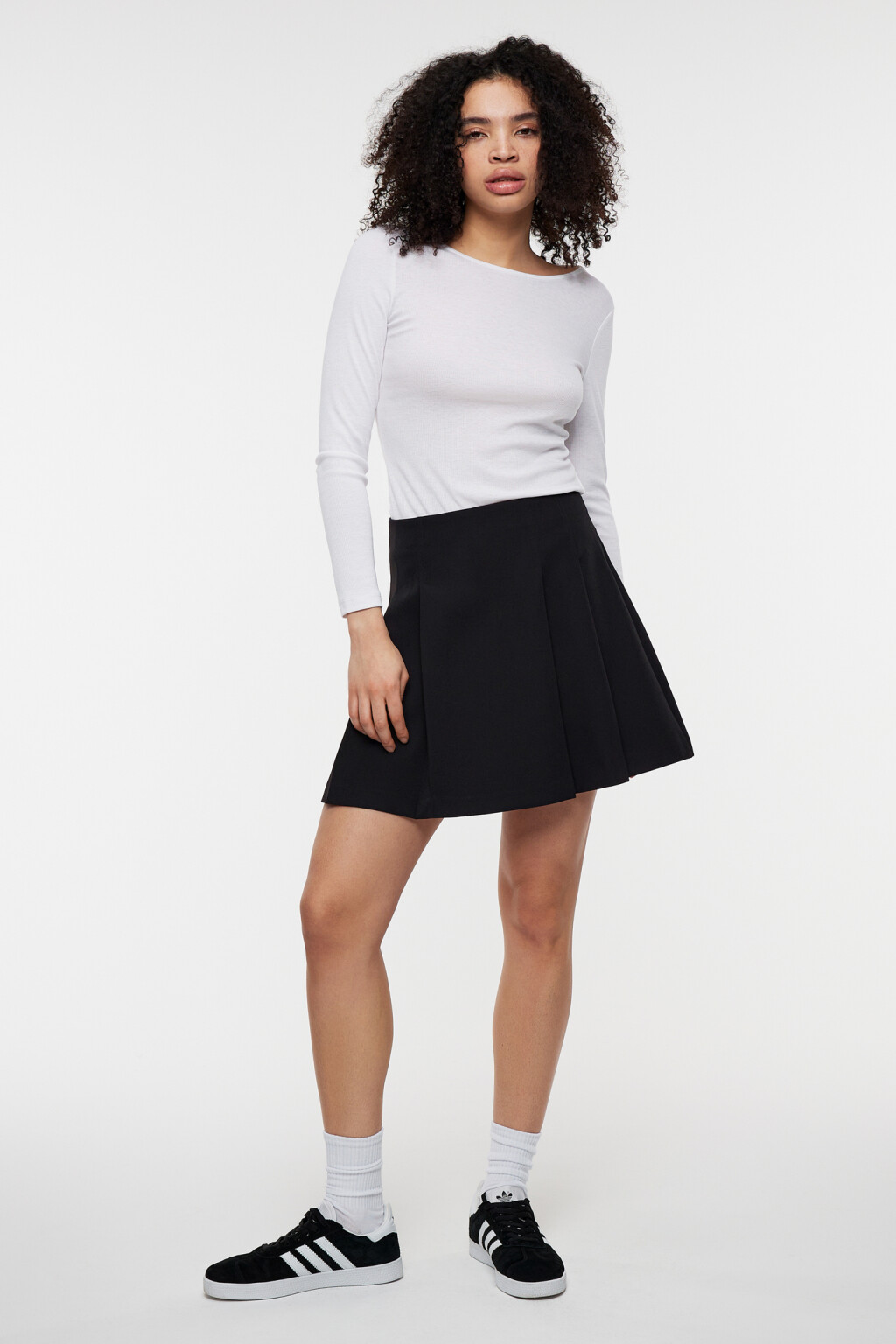 Лонгслив облегающий базовый в рубчик - цвет белый - 4