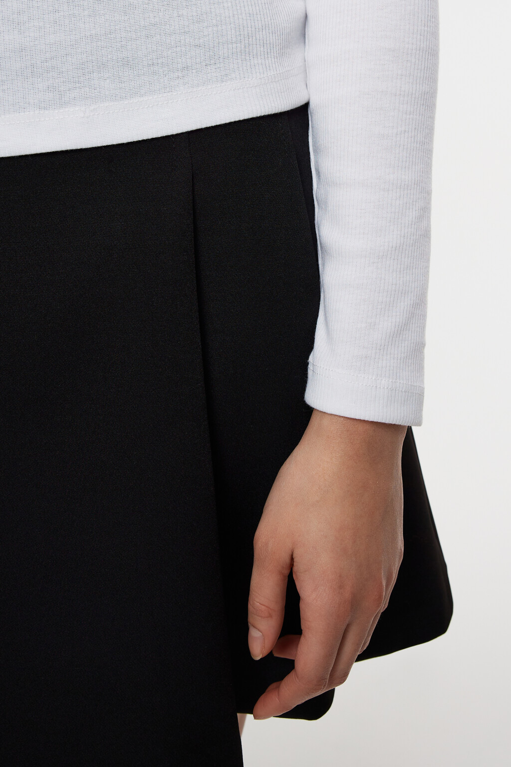 Лонгслив облегающий базовый в рубчик - цвет белый - 7