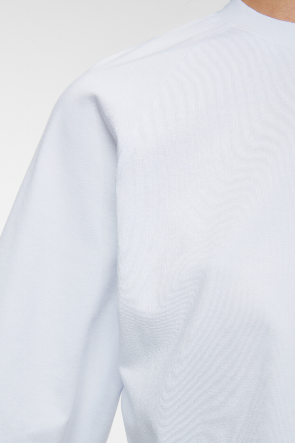 Футболка-боди хлопковая со свободными рукавами реглан - цвет белый - 6