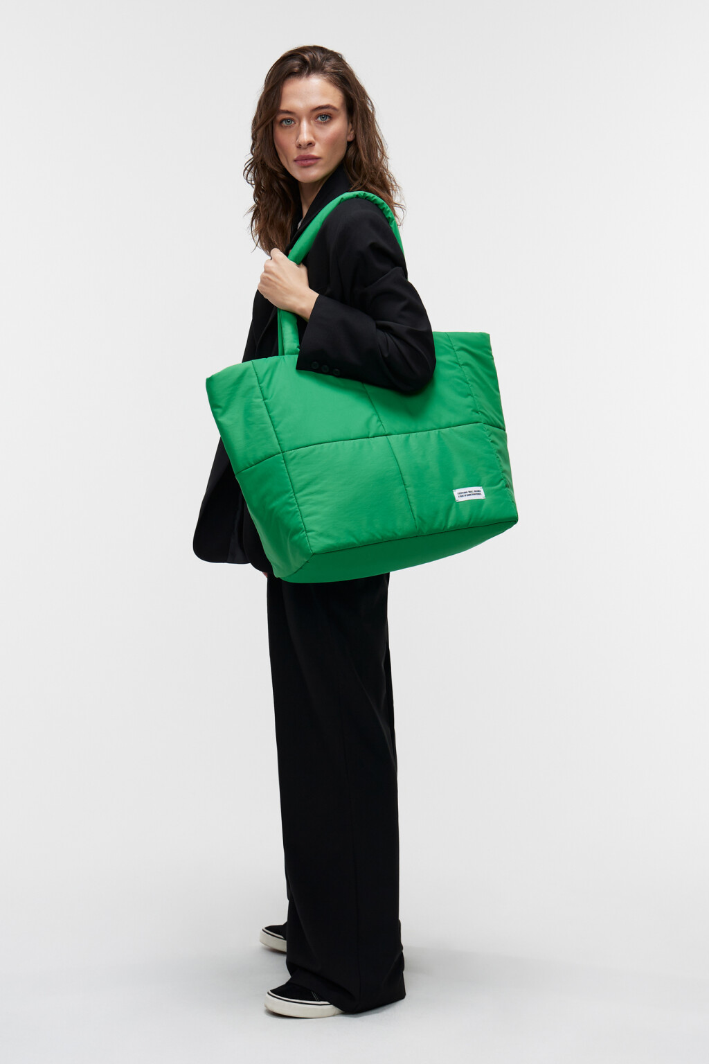 Сумка-шопер стеганая с нашивкой - цвет зеленый - 8