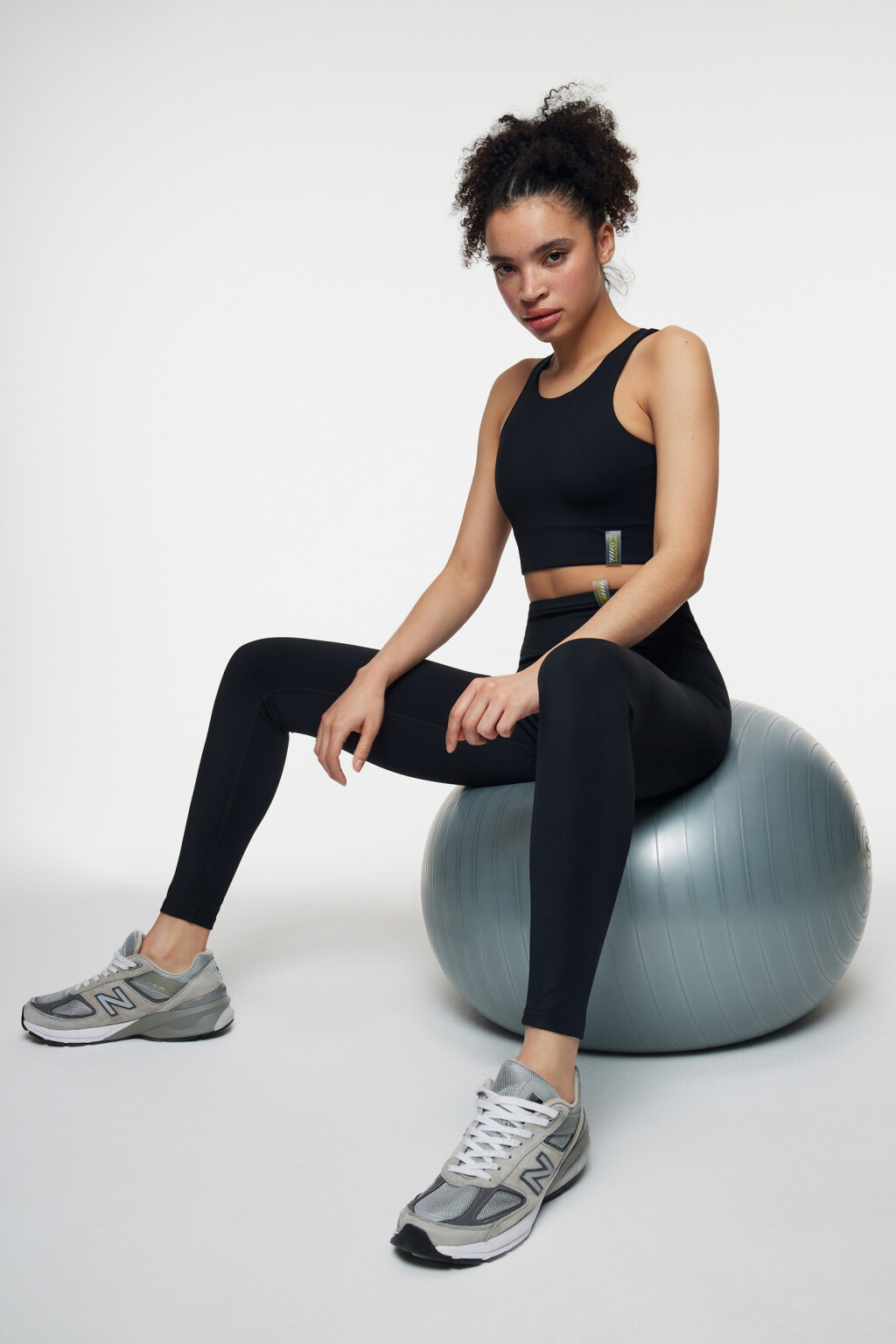 лосины спортивные женские