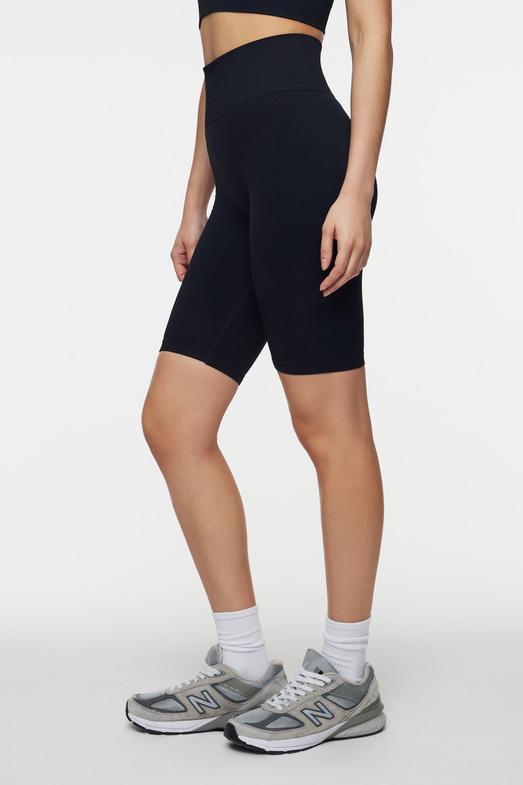 Шорты-велосипедки бесшовные с высокой посадкой - цвет черный - 2