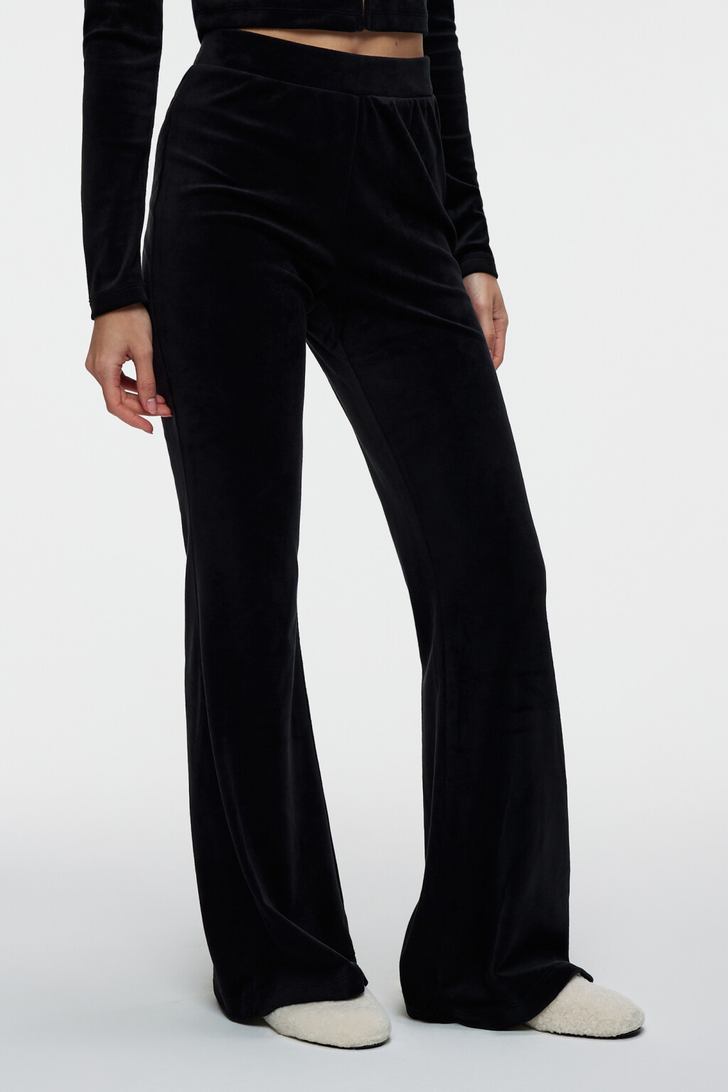 брюки клеш домашние бархатные с поясом-резинкой - цвет черный - 2