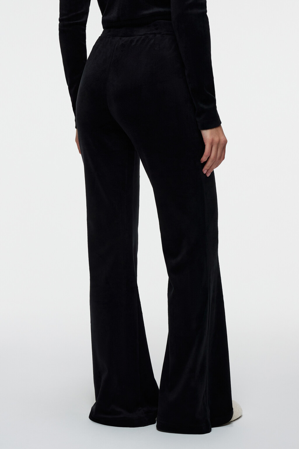 брюки клеш домашние бархатные с поясом-резинкой - цвет черный - 3