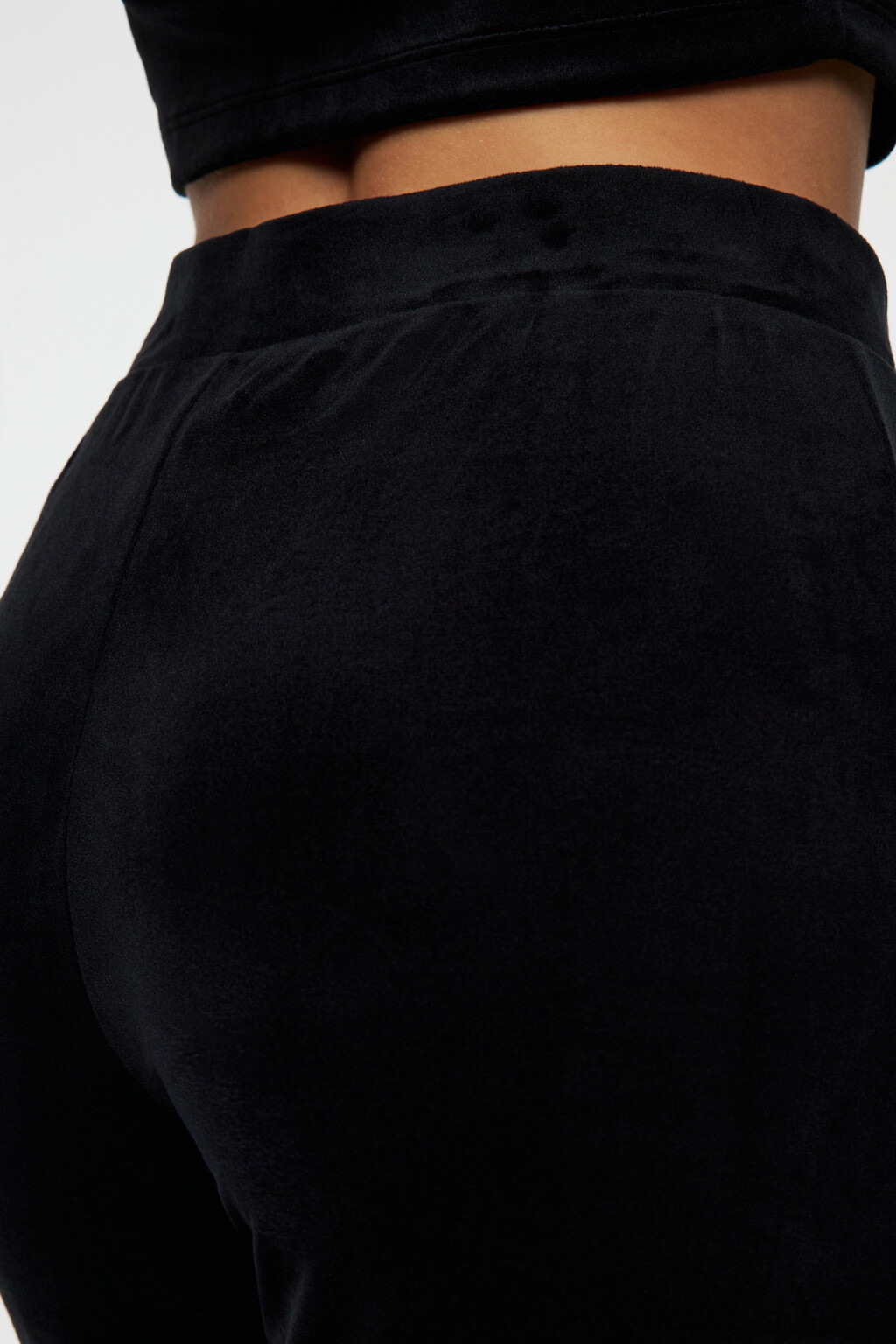 брюки клеш домашние бархатные с поясом-резинкой - цвет черный - 6