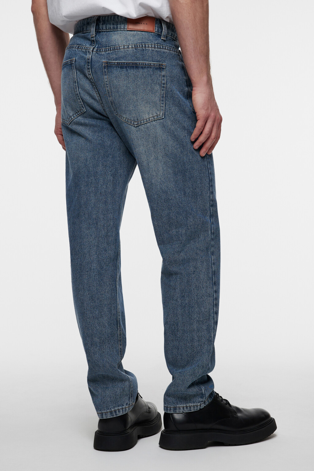 Джинсы slim зауженные со средней посадкой - цвет голубой - 3