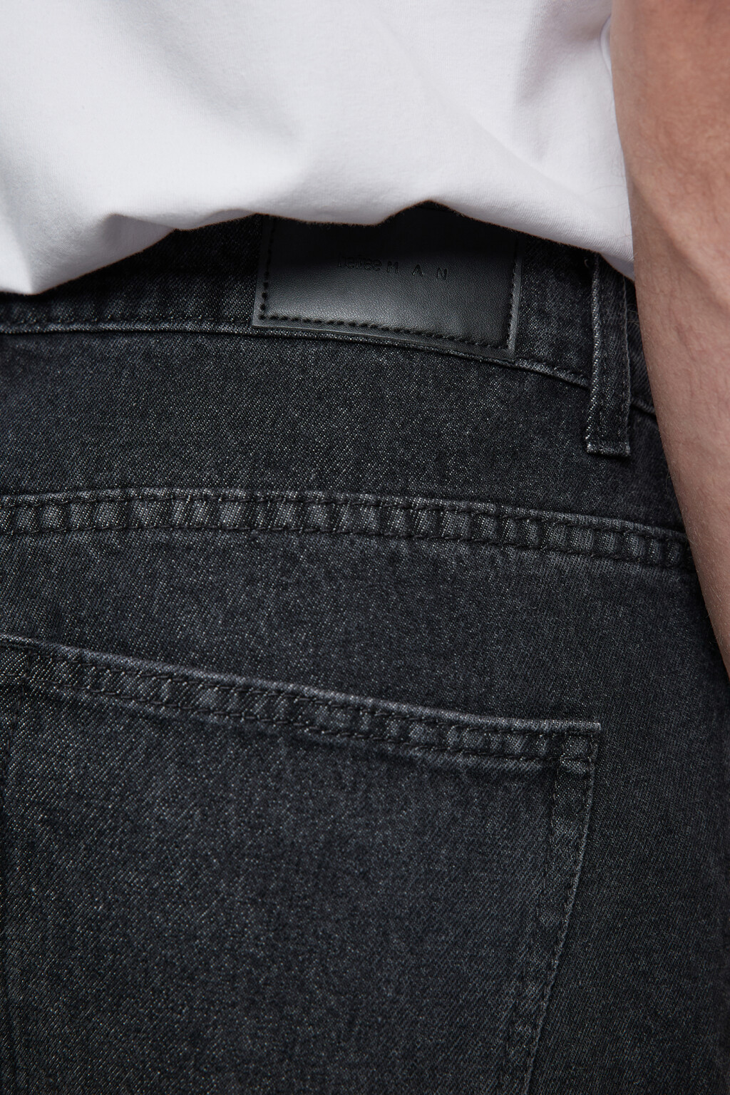 Джинсы slim зауженные со средней посадкой - цвет черный - 6