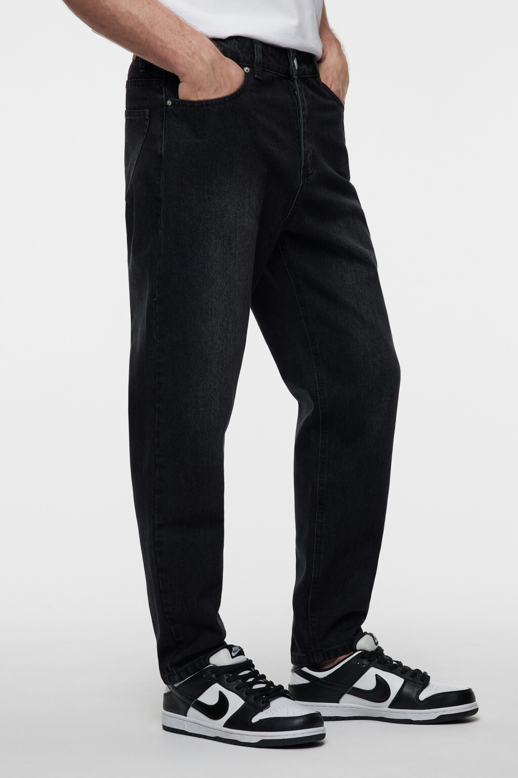 Джинсы tapered зауженные со средней посадкой - цвет черный - 2