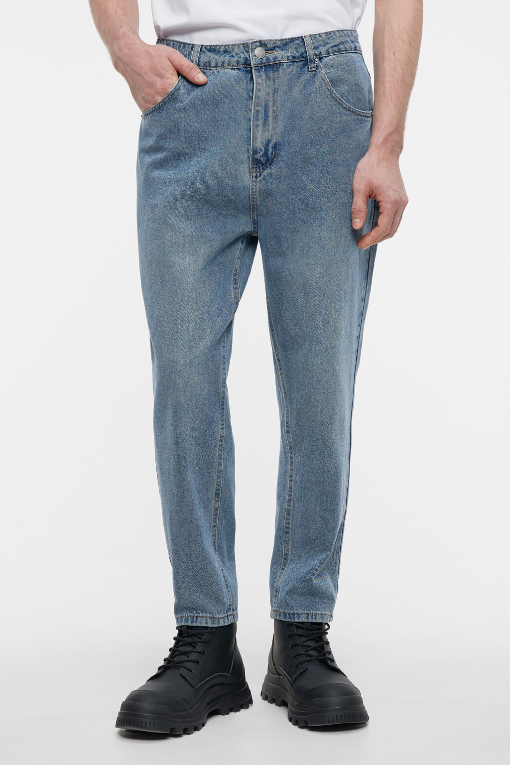 Джинсы прямые с вареным эффектом - цвет голубой - 2