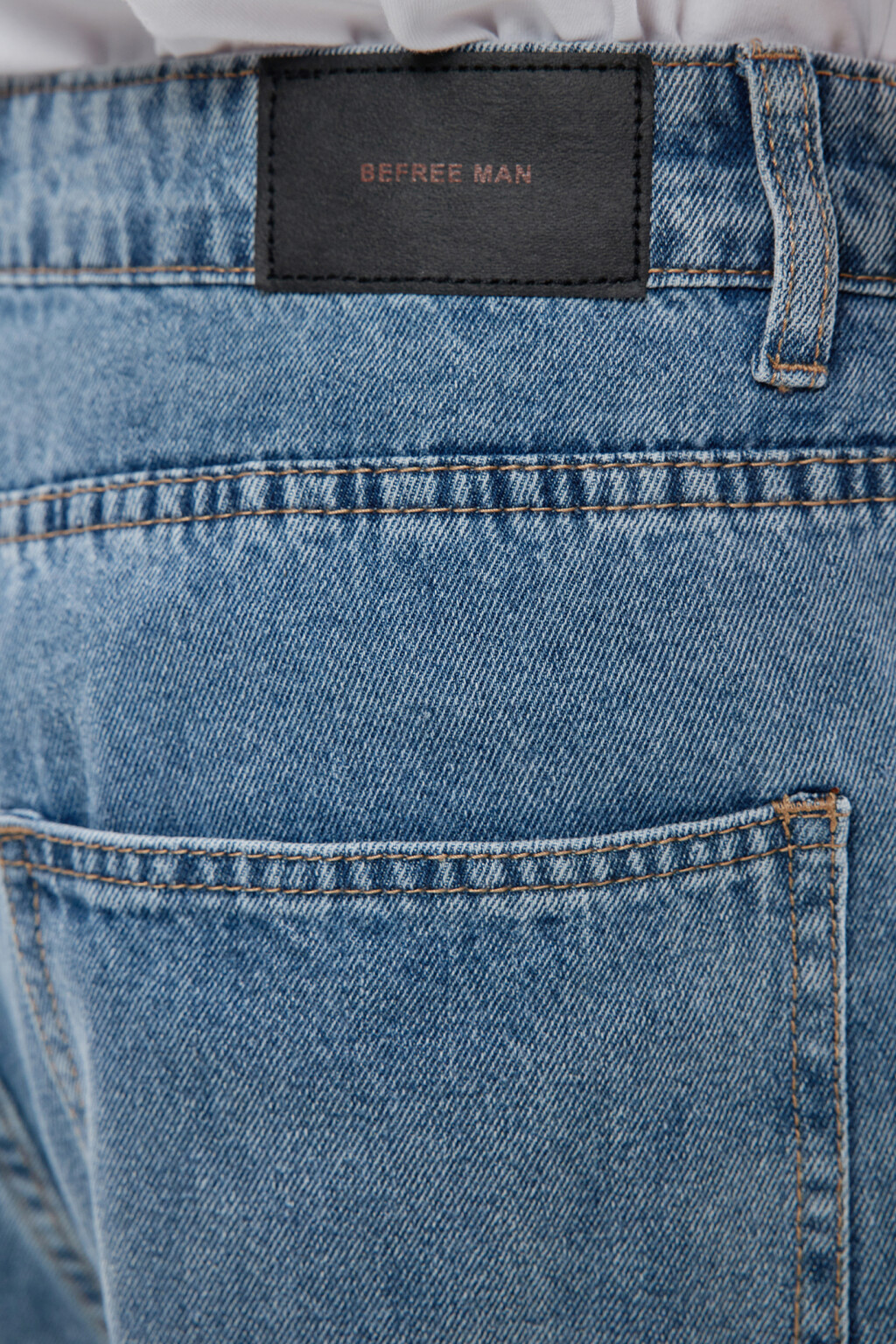 Джинсы прямые с вареным эффектом - цвет голубой - 5