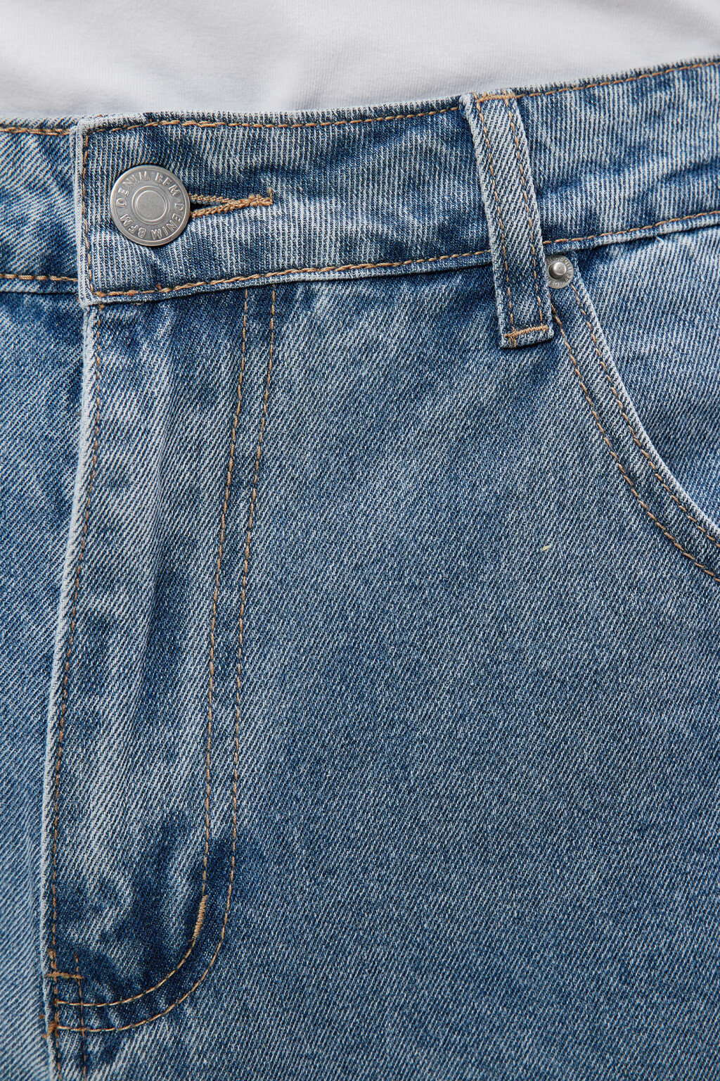 Джинсы прямые с вареным эффектом - цвет голубой - 6