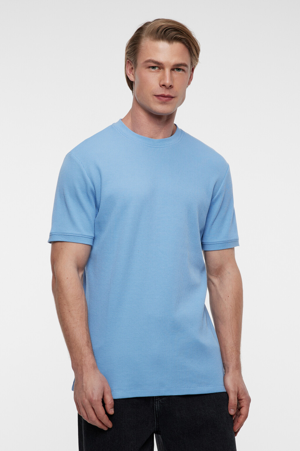 Футболка slim хлопковая из вафельной ткани - цвет голубой - 2