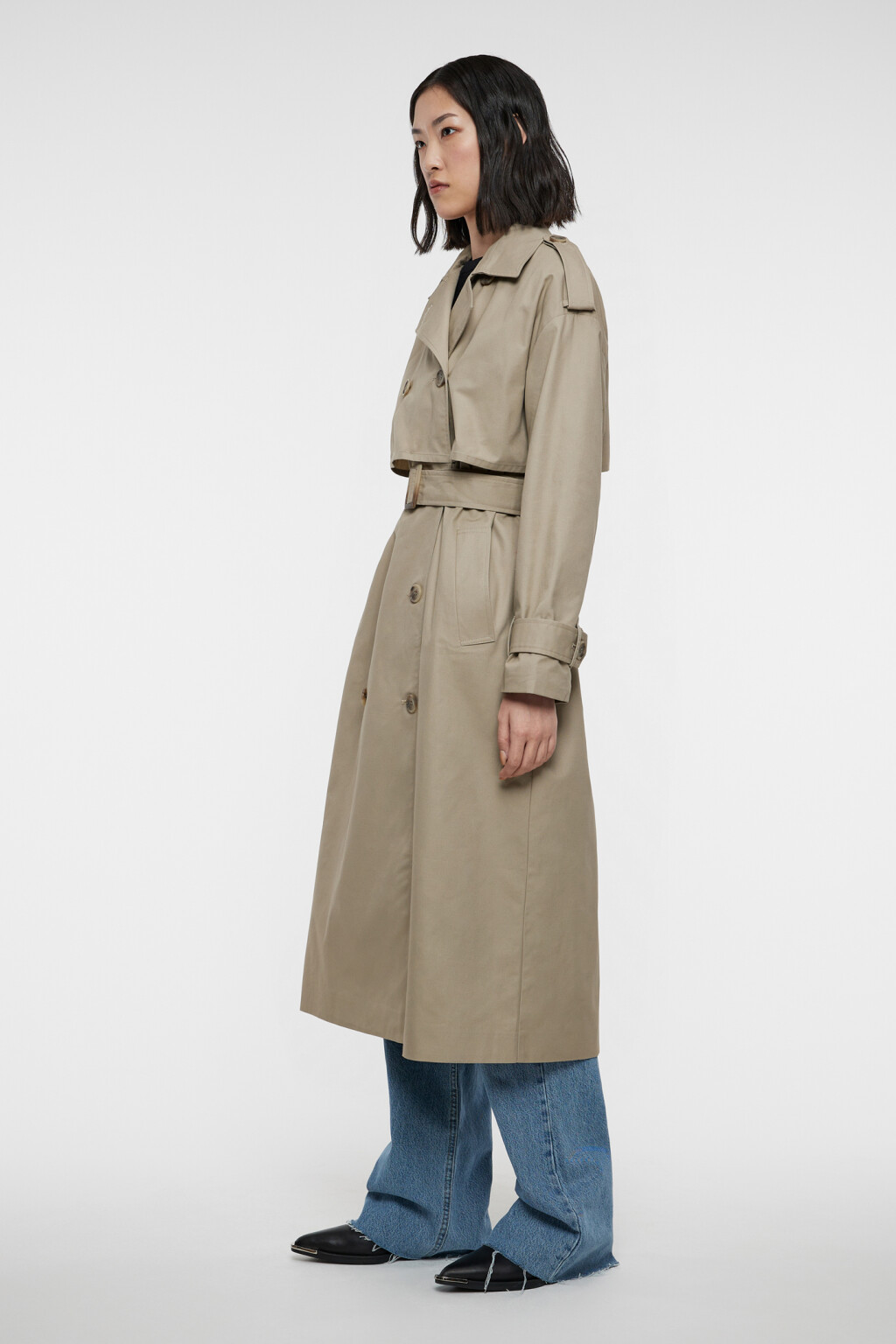 Плащ-тренчкот двубортный с поясом и пелериной - цвет зеленый - 2