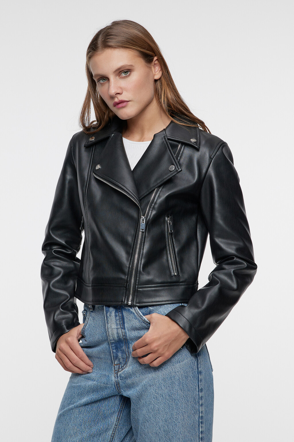 Куртка-косуха укороченная - цвет черный - 2