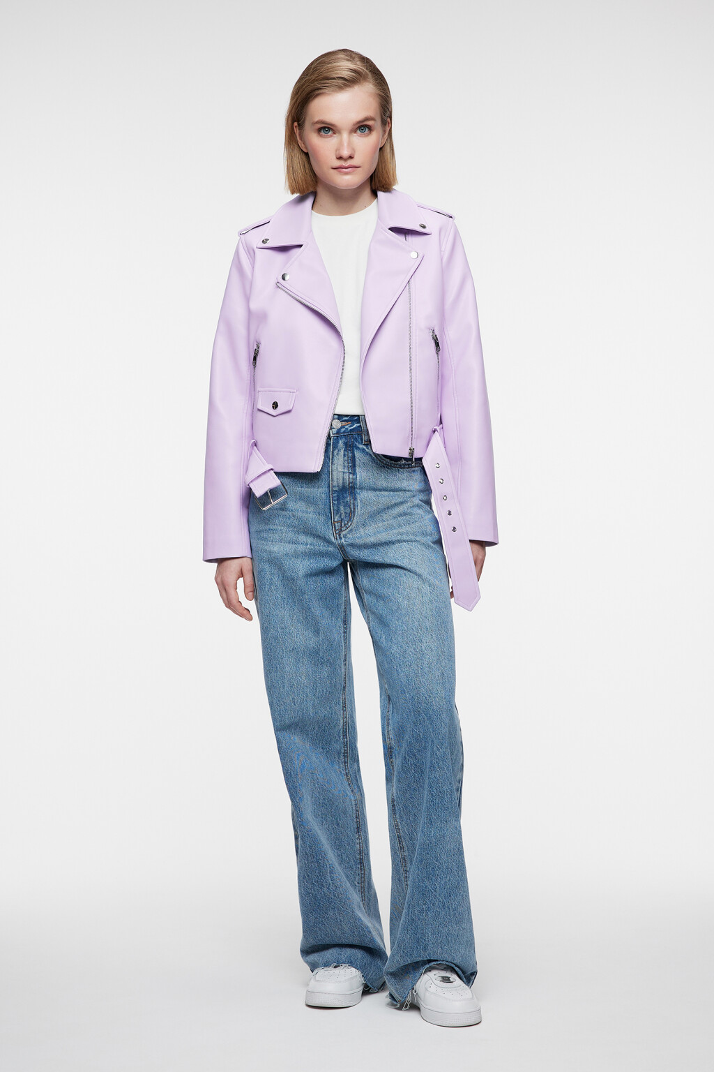 Куртка-косуха укороченная с ремнем - цвет сиреневый - 4