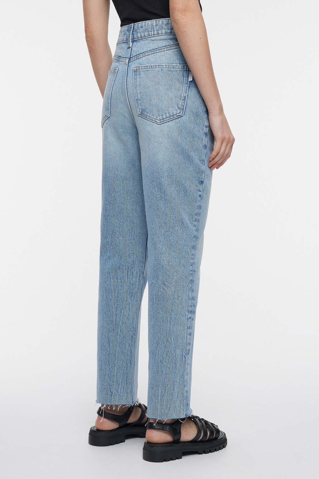 Джинсы straight прямые с обрезанными краями - цвет голубой - 4
