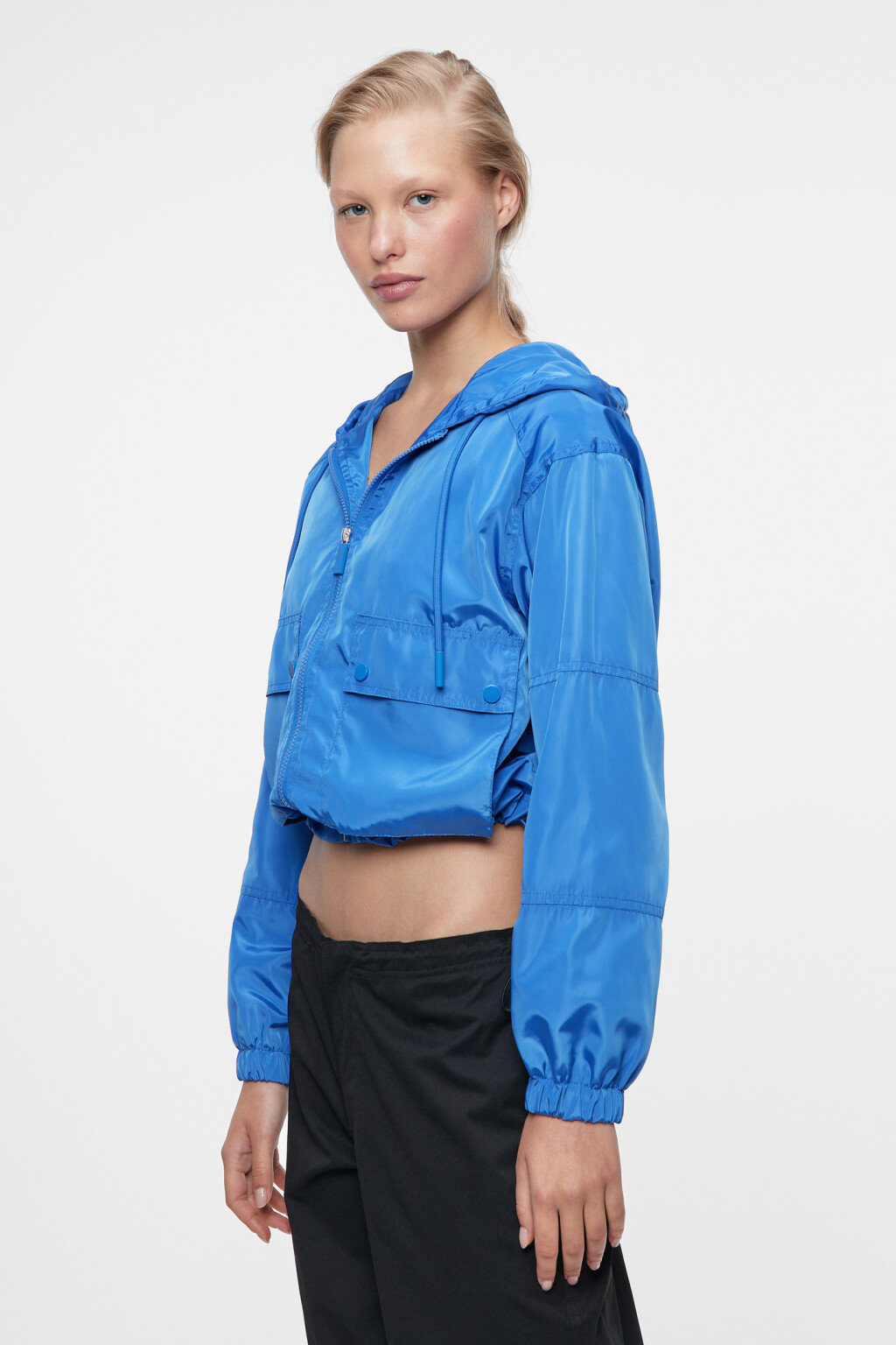 Куртка-ветровка oversize укороченная с капюшоном - цвет синий - 3