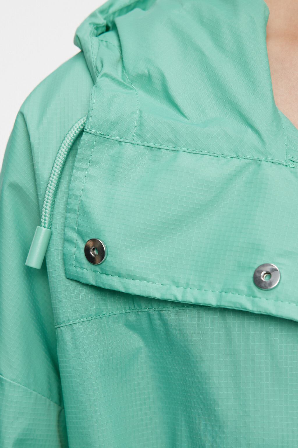 Плащ-дождевик oversize с капюшоном и поясом-кулиской - цвет зеленый - 5