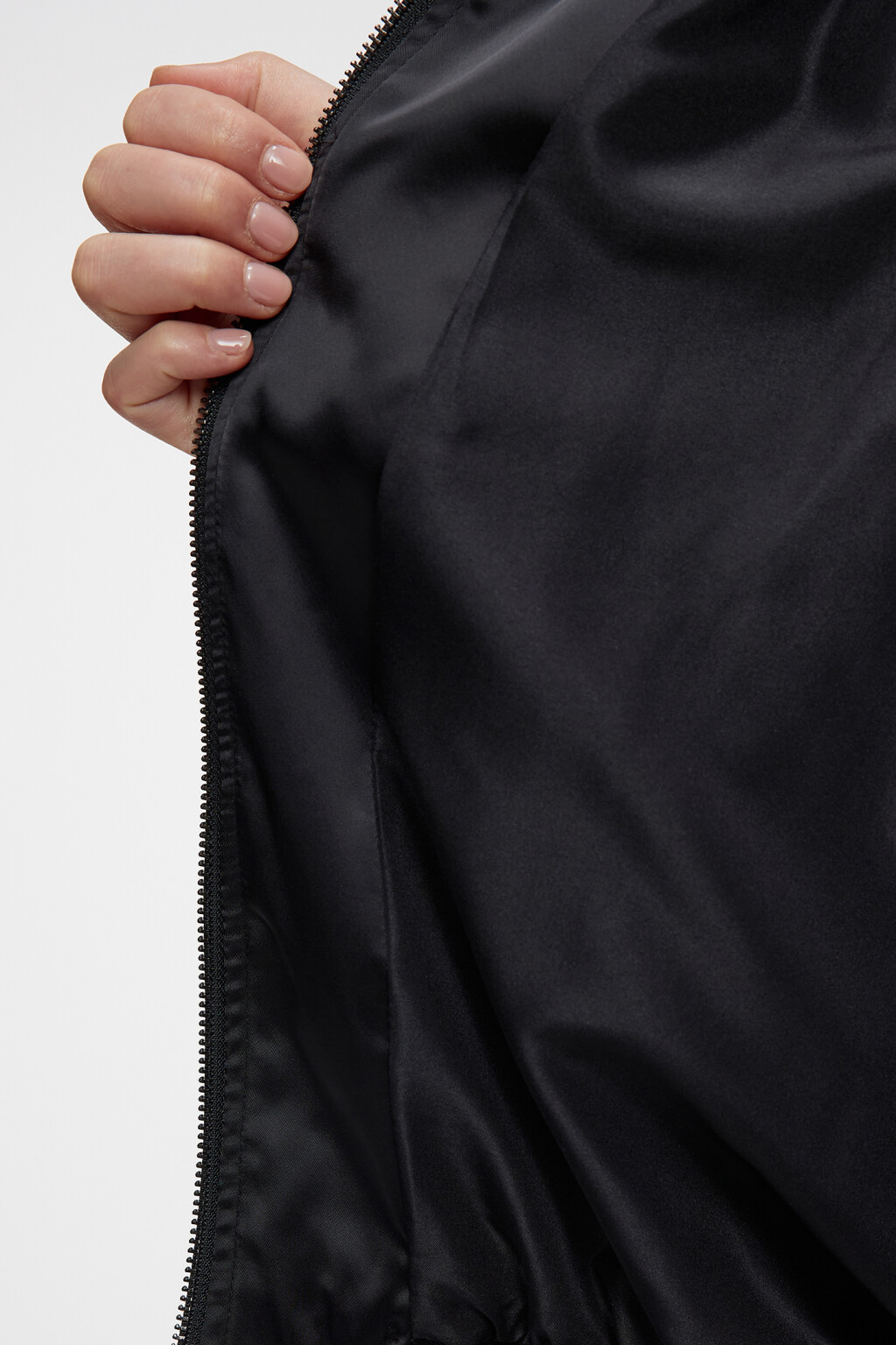 Куртка-бомбер oversize удлиненная с двойной собачкой - цвет черный - 8