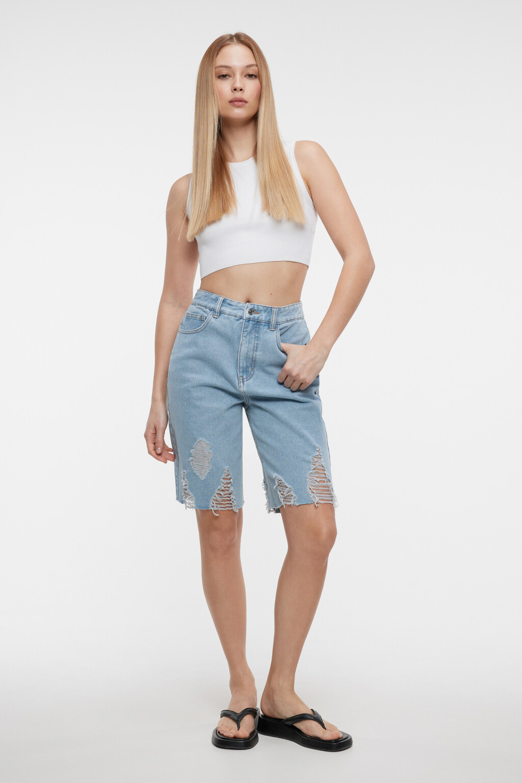 Топ-майка вискозный облегающий в рубчик - цвет белый - 4