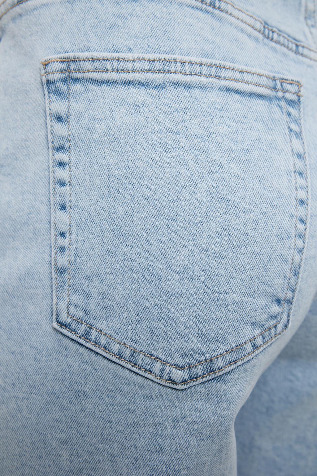 Шорты-бермуды джинсовые с высокой посадкой - цвет голубой - 6