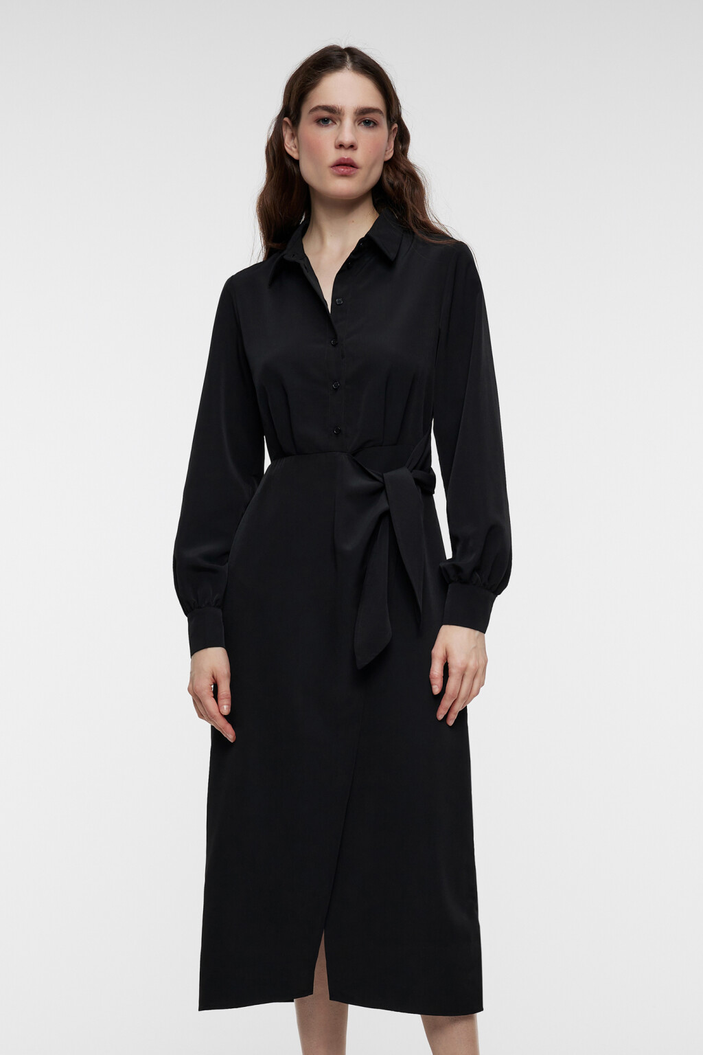 Платье-рубашка миди приталенное с запахом - цвет черный - 8