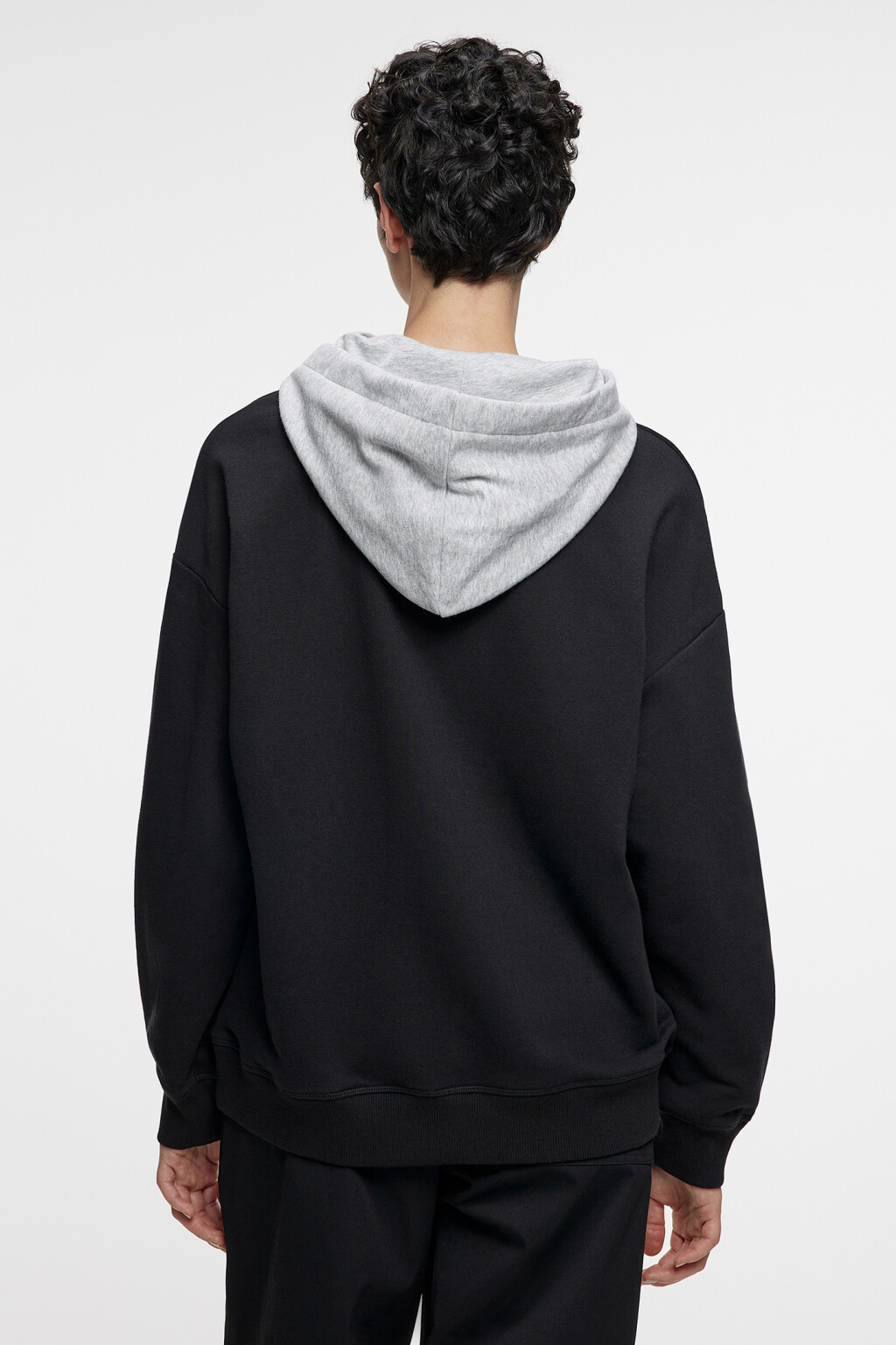 Толстовка oversize с капюшоном и принтом-надписью - цвет черный - 3