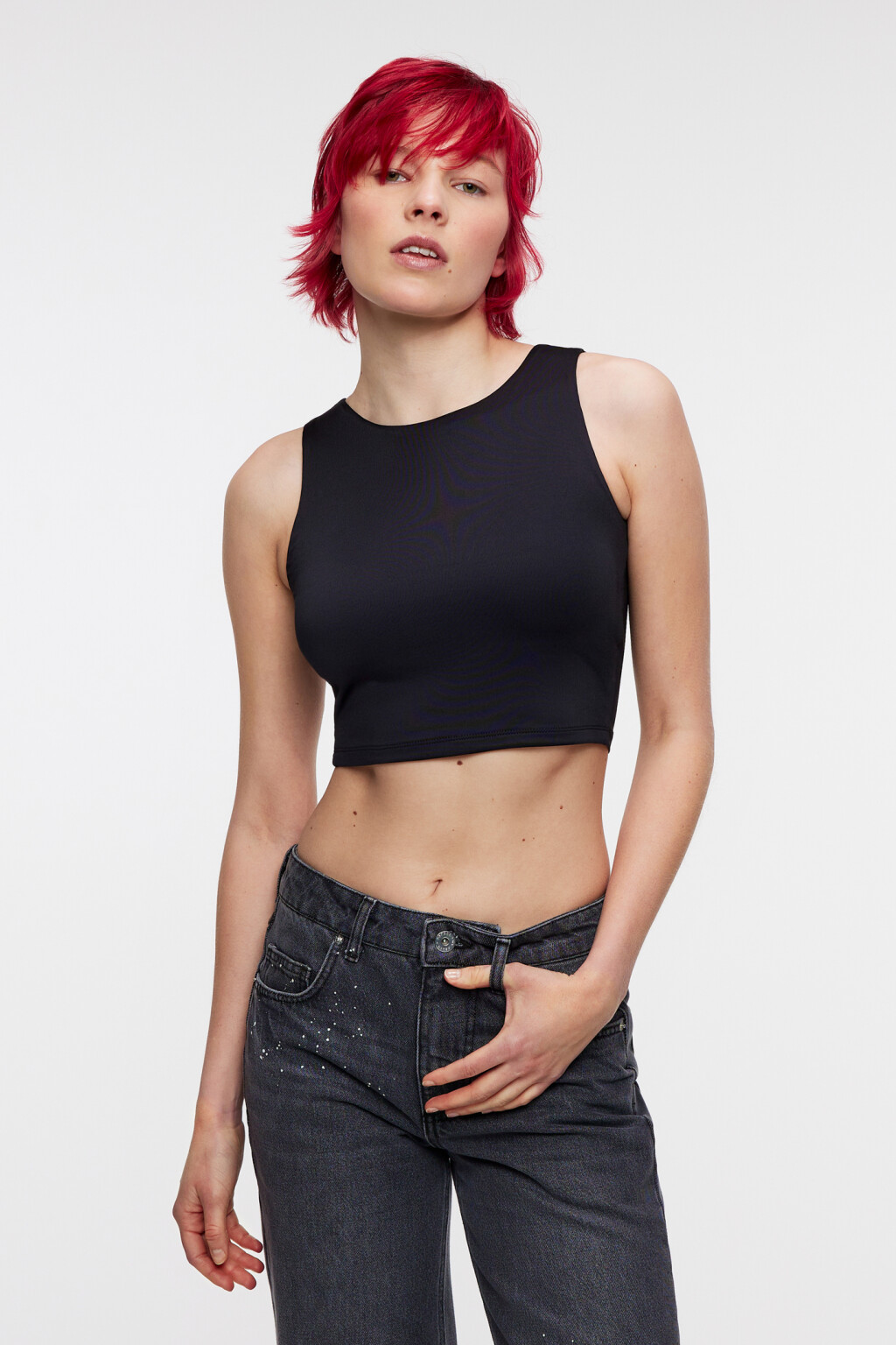 Топ-майка облегающий укороченный на широких бретелях - цвет черный - 1