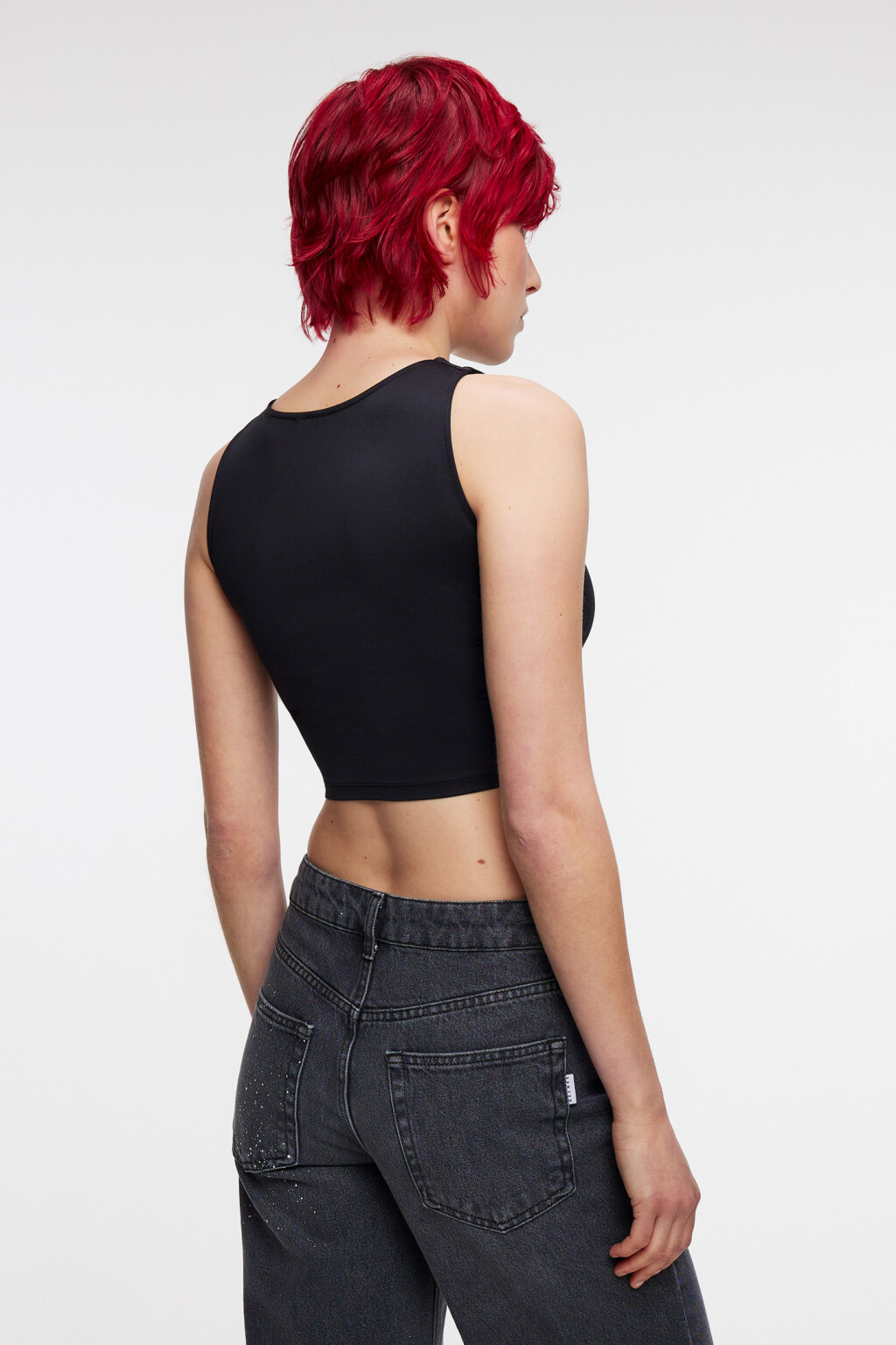 Топ-майка облегающий укороченный на широких бретелях - цвет черный - 3