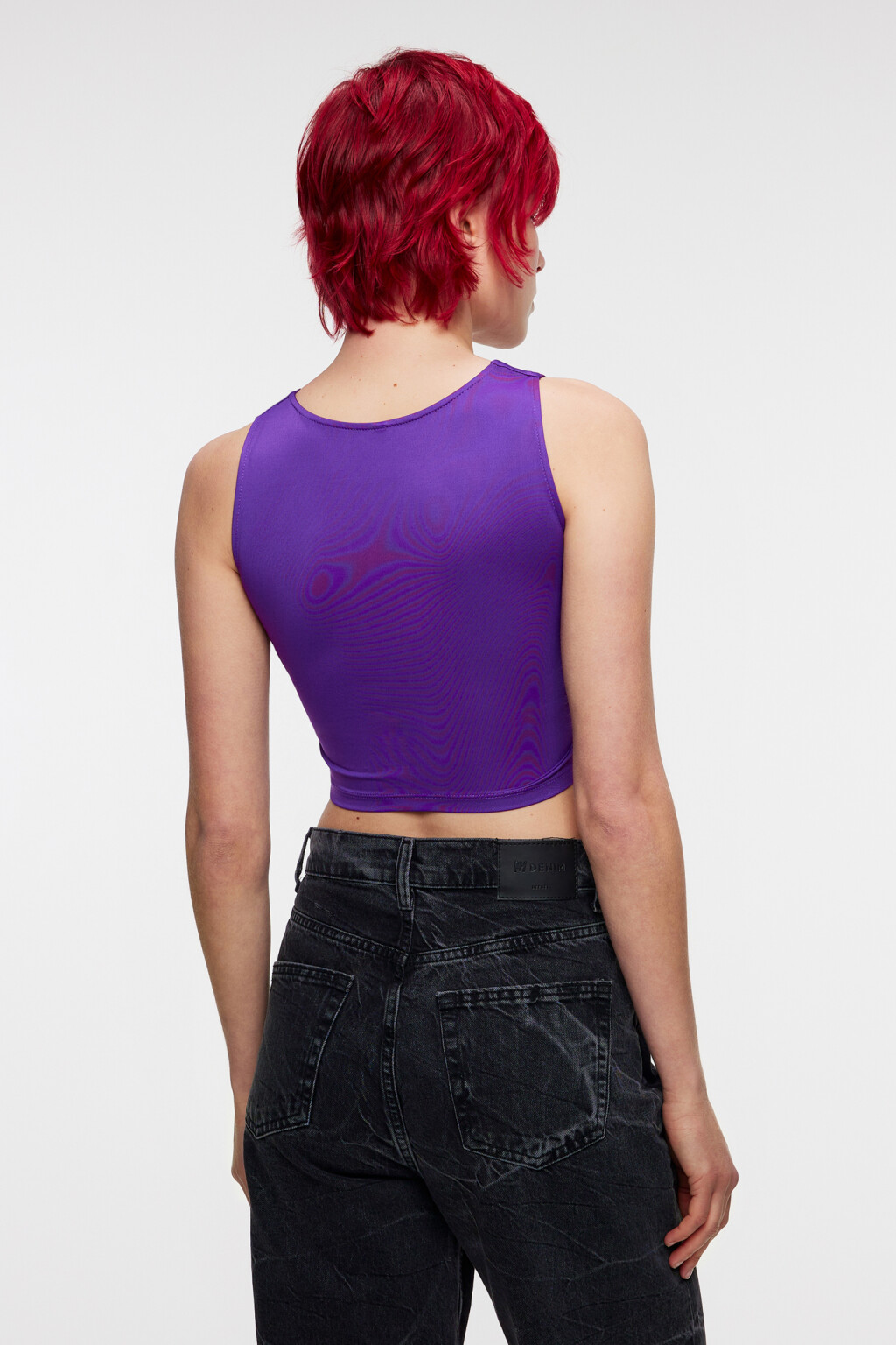 Топ-майка облегающий укороченный на широких бретелях - цвет фиолетовый - 3