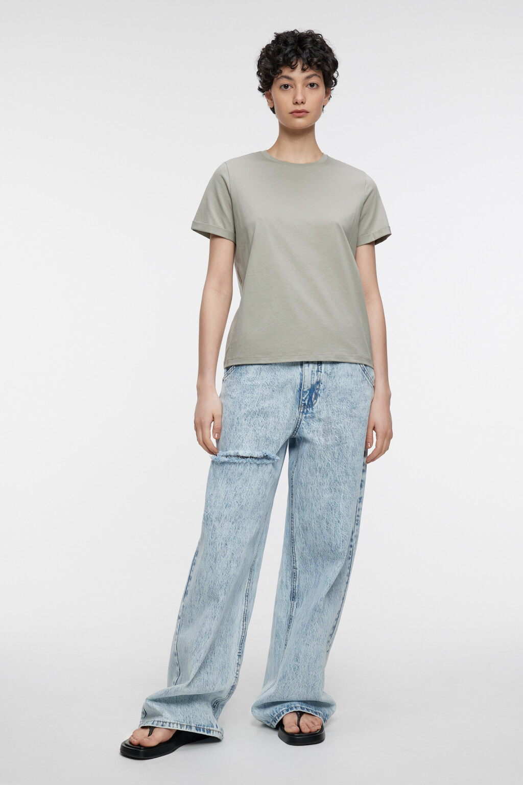 Футболка хлопковая прямая с подвернутыми рукавами - цвет зеленый - 4