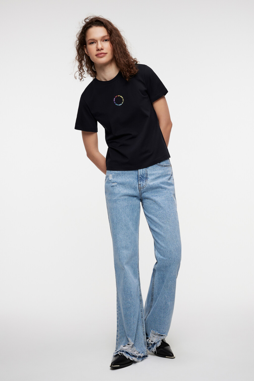 Футболка хлопковая прямая с принтом - цвет черный - 4