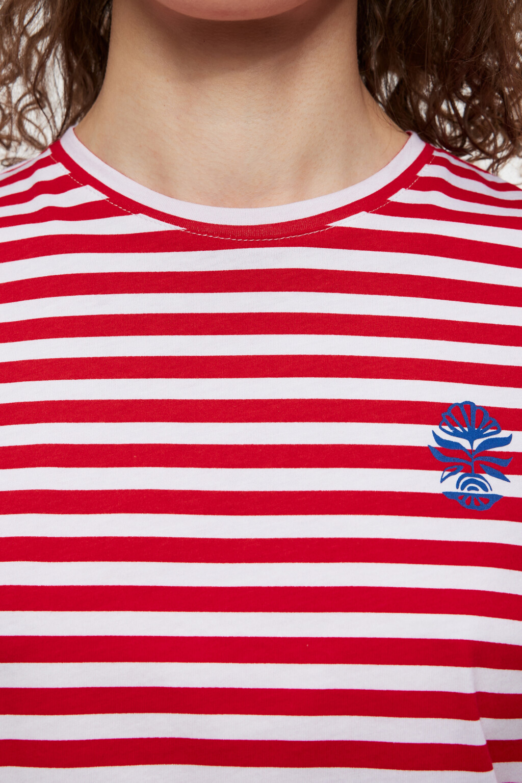 Футболка хлопковая прямая с принтом - цвет красный - 5