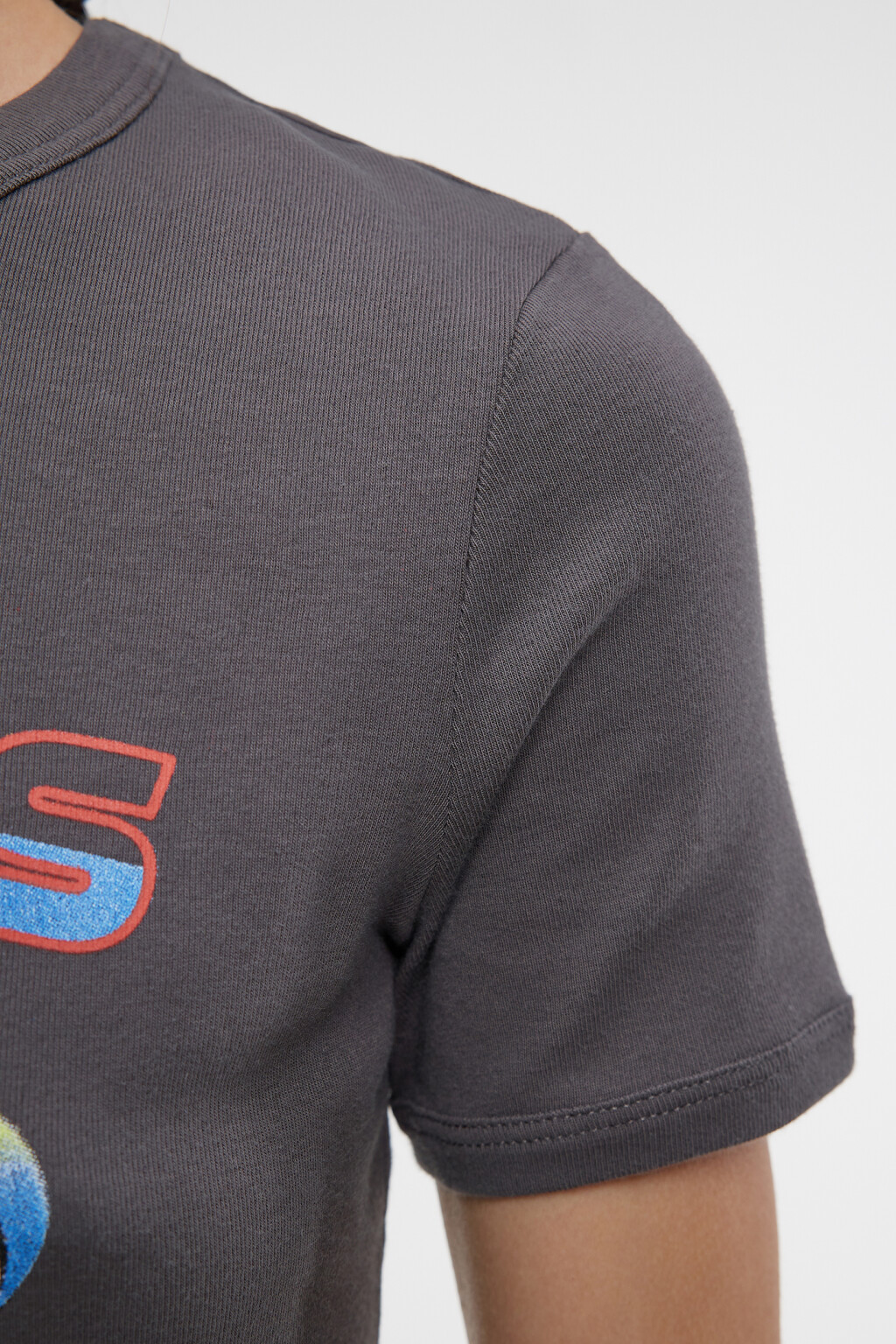 Футболка-топ хлопковая укороченная с принтом - цвет серый - 6