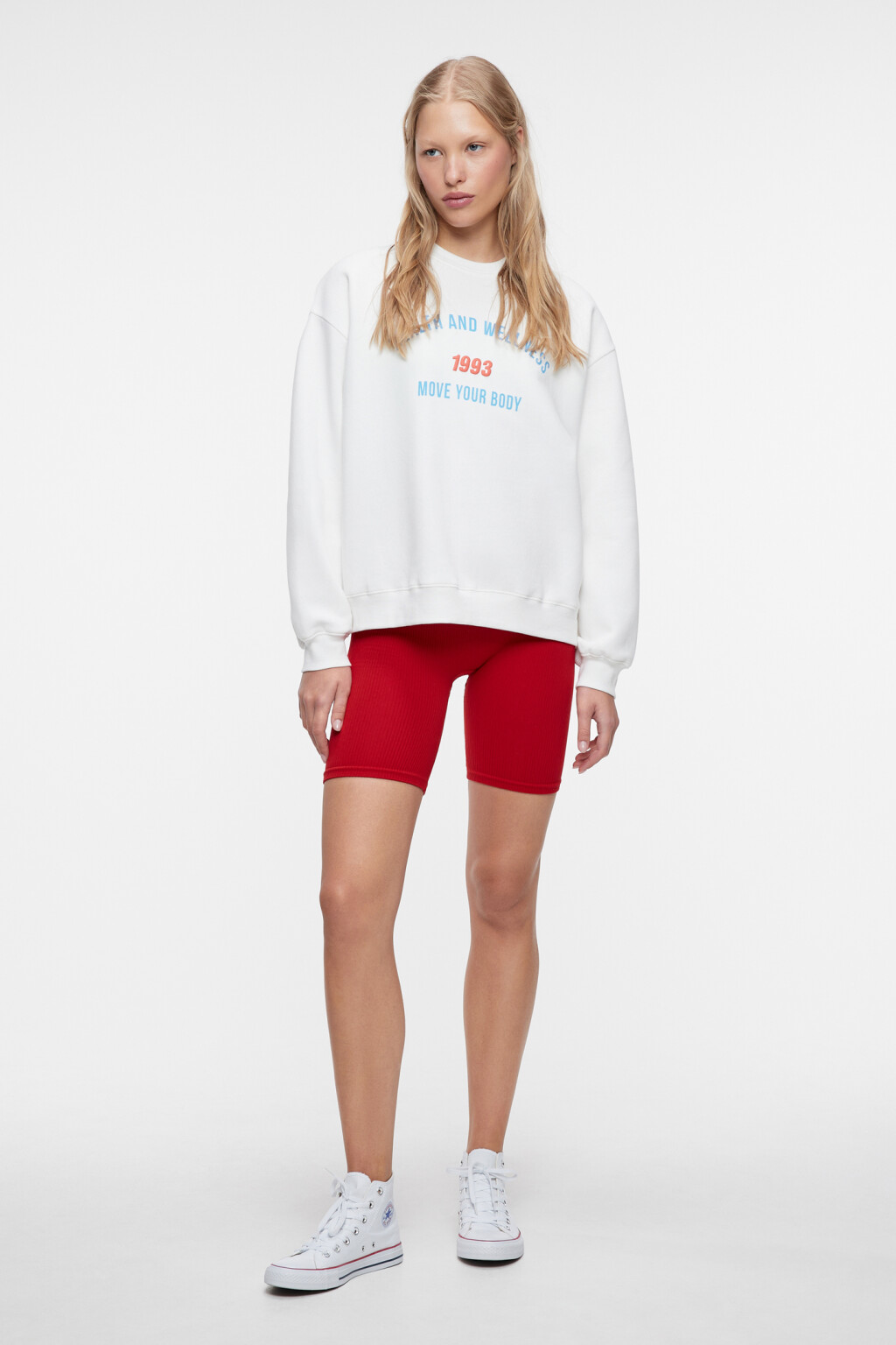 Свитшот oversize хлопковый с принтом-надписью - цвет белый - 4