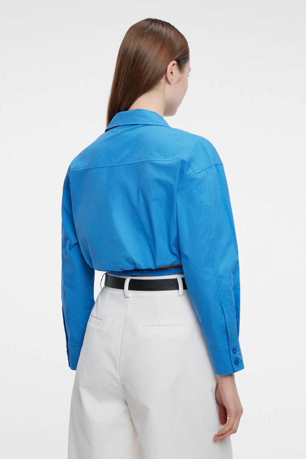 Блузка-рубашка укороченная на запах с ремешком - цвет голубой - 4