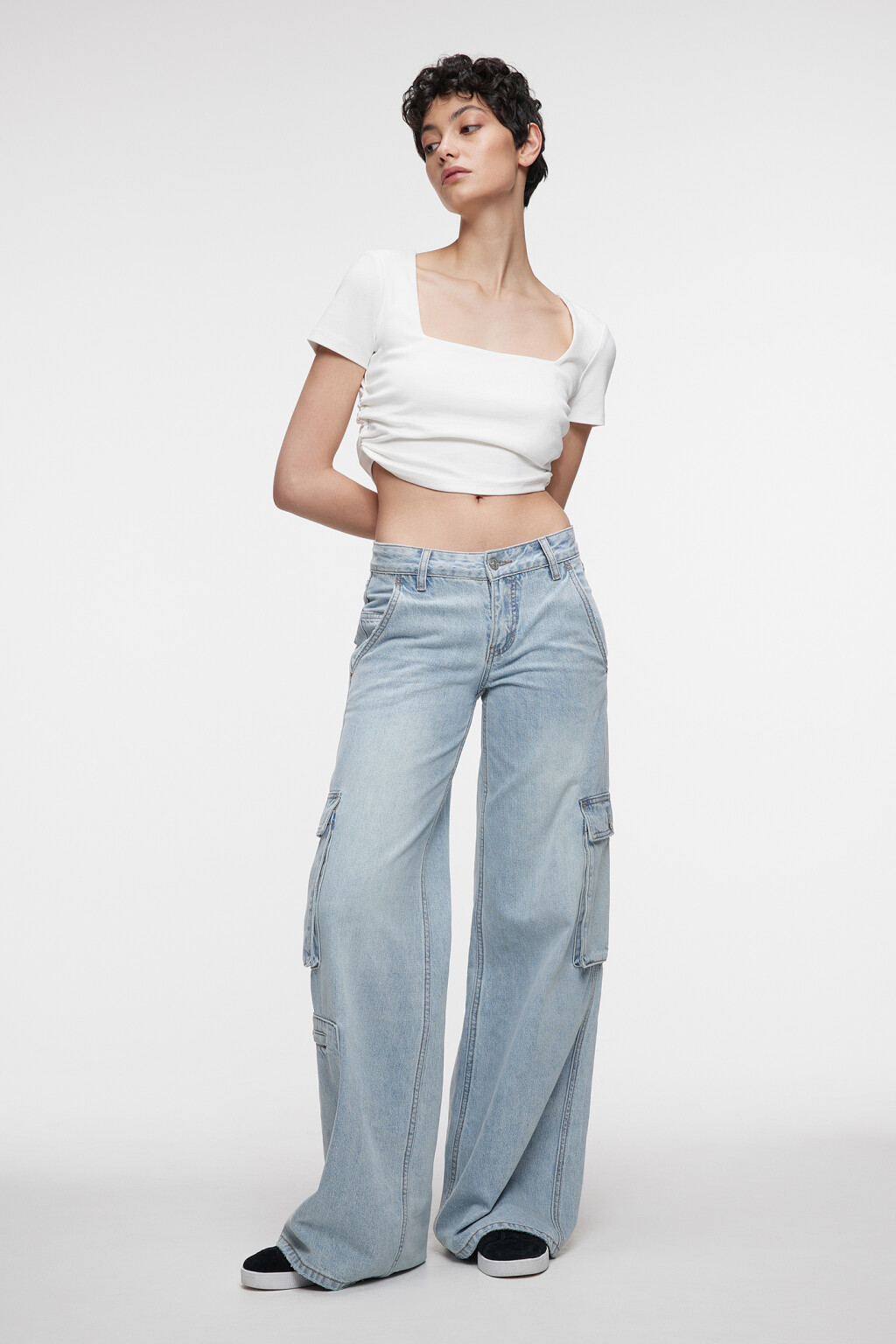 Топ-футболка хлопковый облегающий с вырезом каре - цвет белый - 4