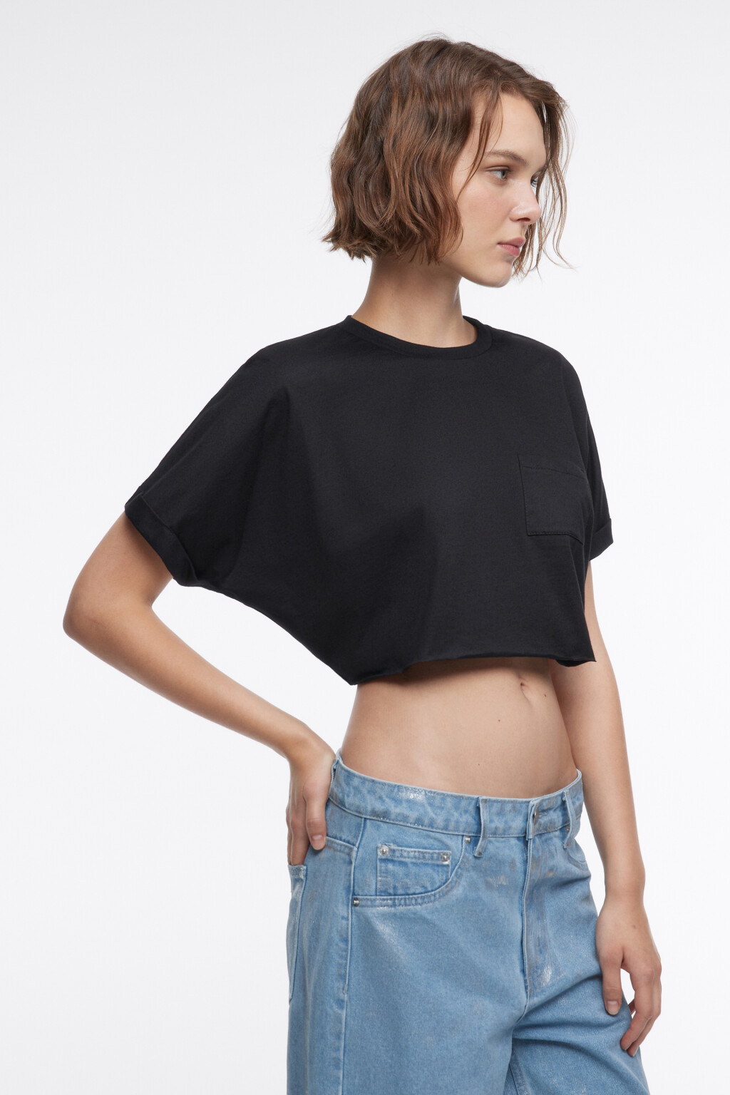Топ-футболка укороченный с нагрудным карманом - цвет черный - 3