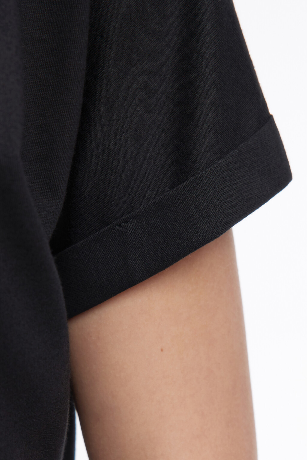 Топ-футболка укороченный с нагрудным карманом - цвет черный - 6