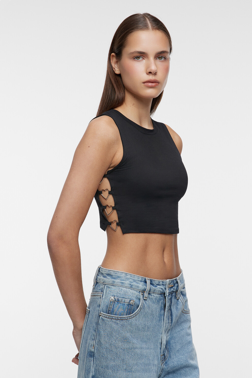 Топ-майка хлопковый облегающий с металлическим декором - цвет черный - 2