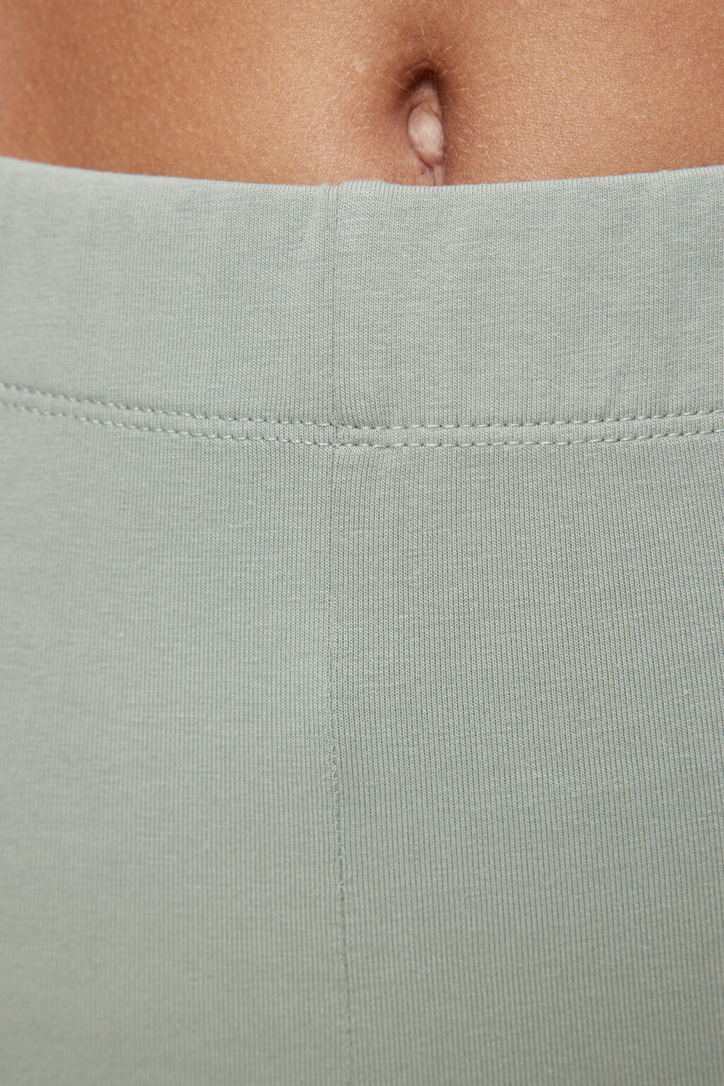 Шорты-велосипедки хлопковые гладкие со средней посадкой - цвет зеленый - 5