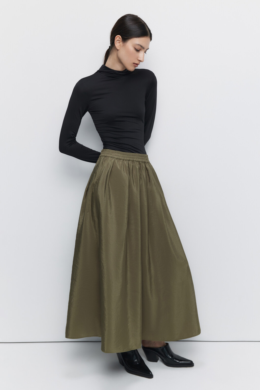 Юбка миди пышная с поясом на резинке и карманами - цвет зеленый - 6