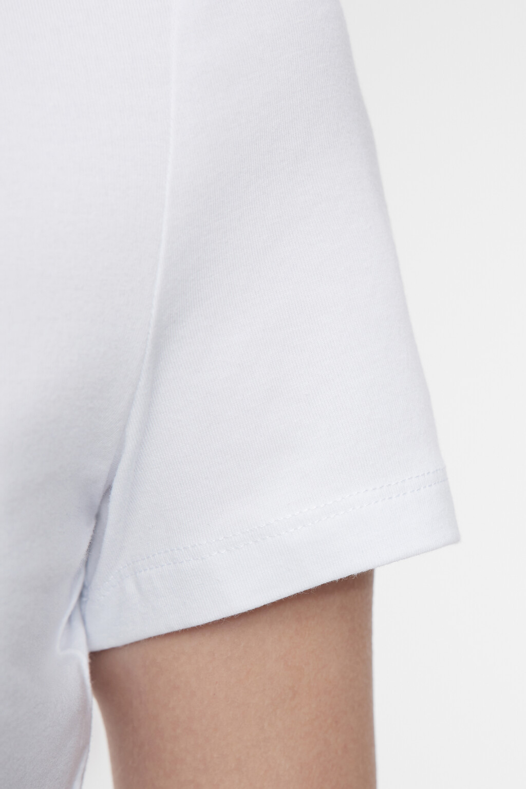 Топ-футболка хлопковый укороченный с принтом и стразами - цвет белый - 6