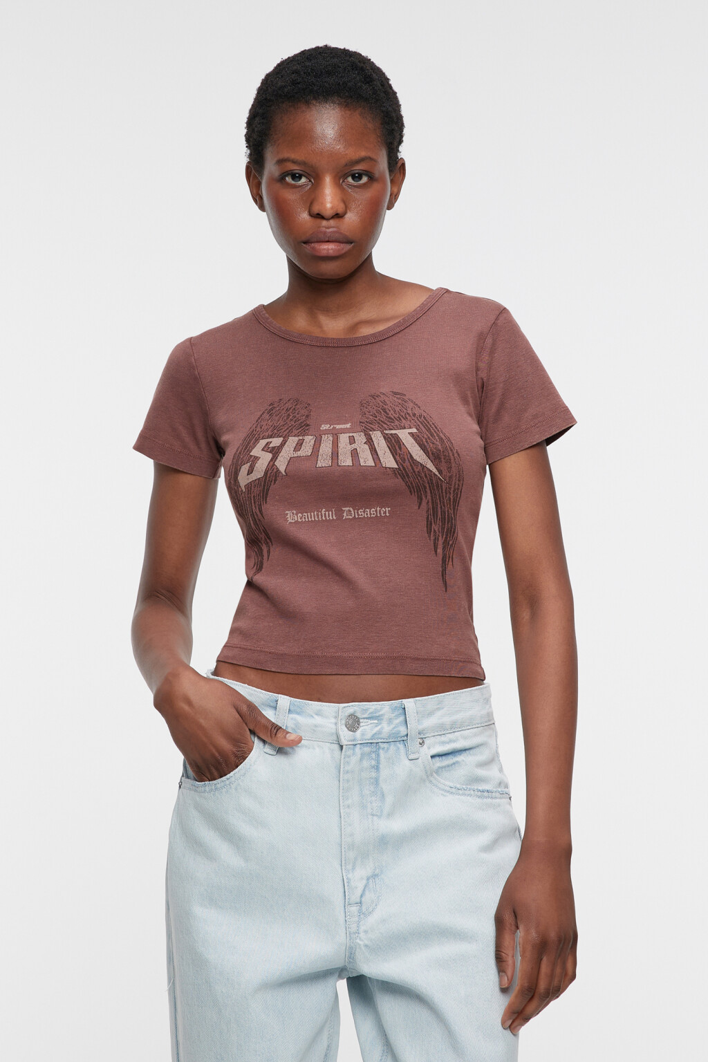 Футболка-топ укороченная хлопковая с принтом - цвет коричневый - 1
