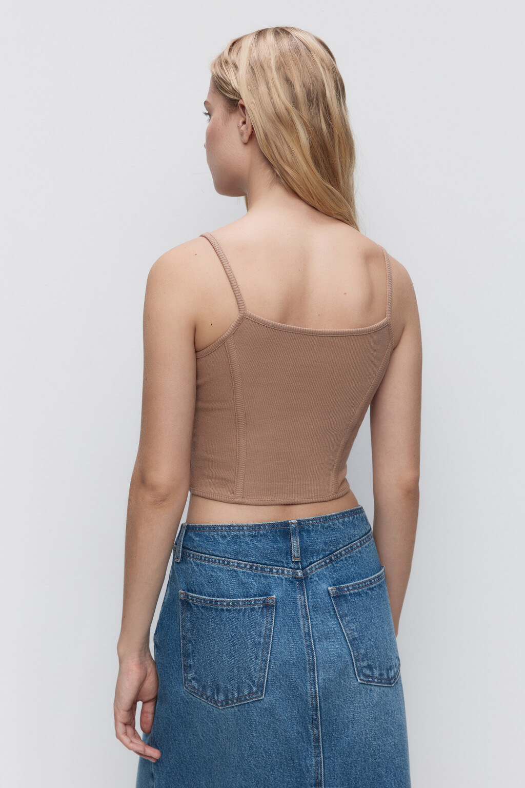 Топ-майка на тонких бретельках в корсетном стиле - цвет коричневый - 3