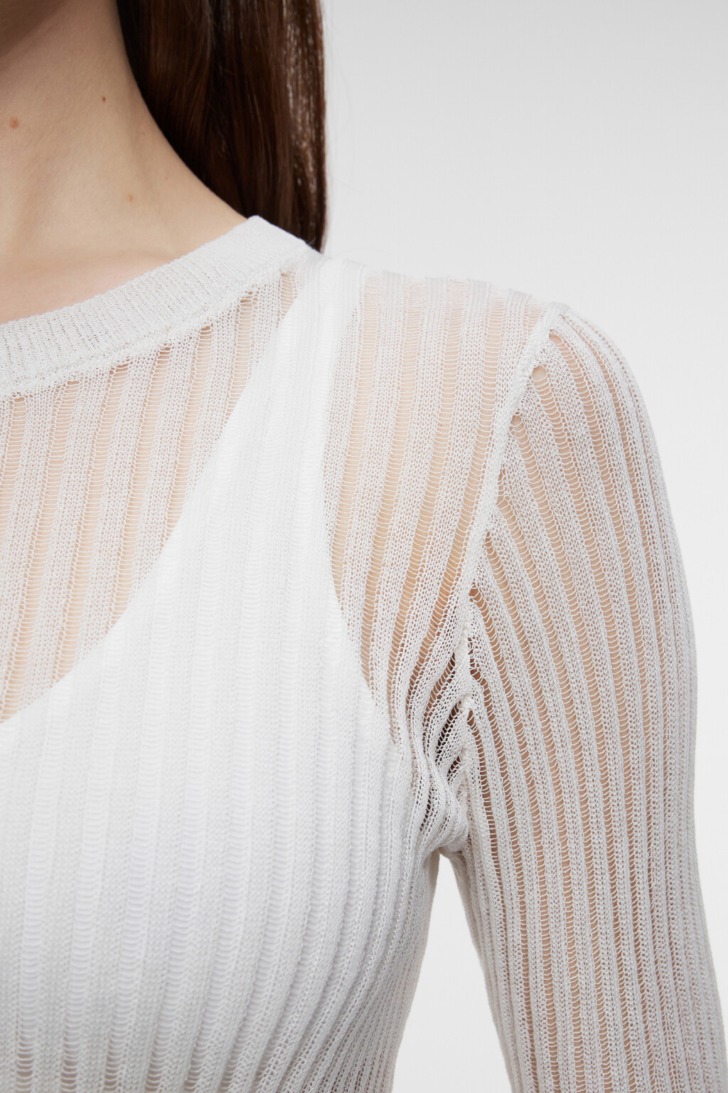 Джемпер вискозный облегающий ажурной вязки - цвет бежевый - 6