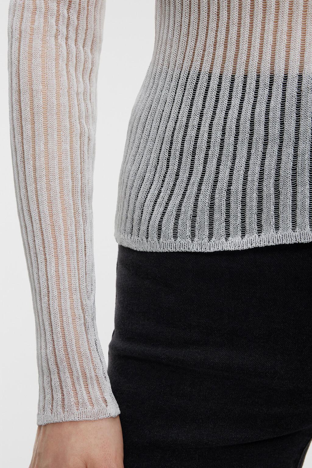 Джемпер вискозный облегающий ажурной вязки - цвет бежевый - 7