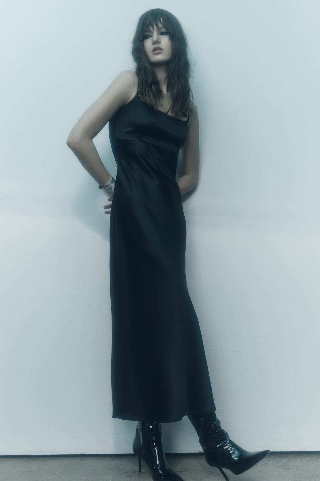 Платье-комбинация миди атласное приталенное - цвет черный - 9