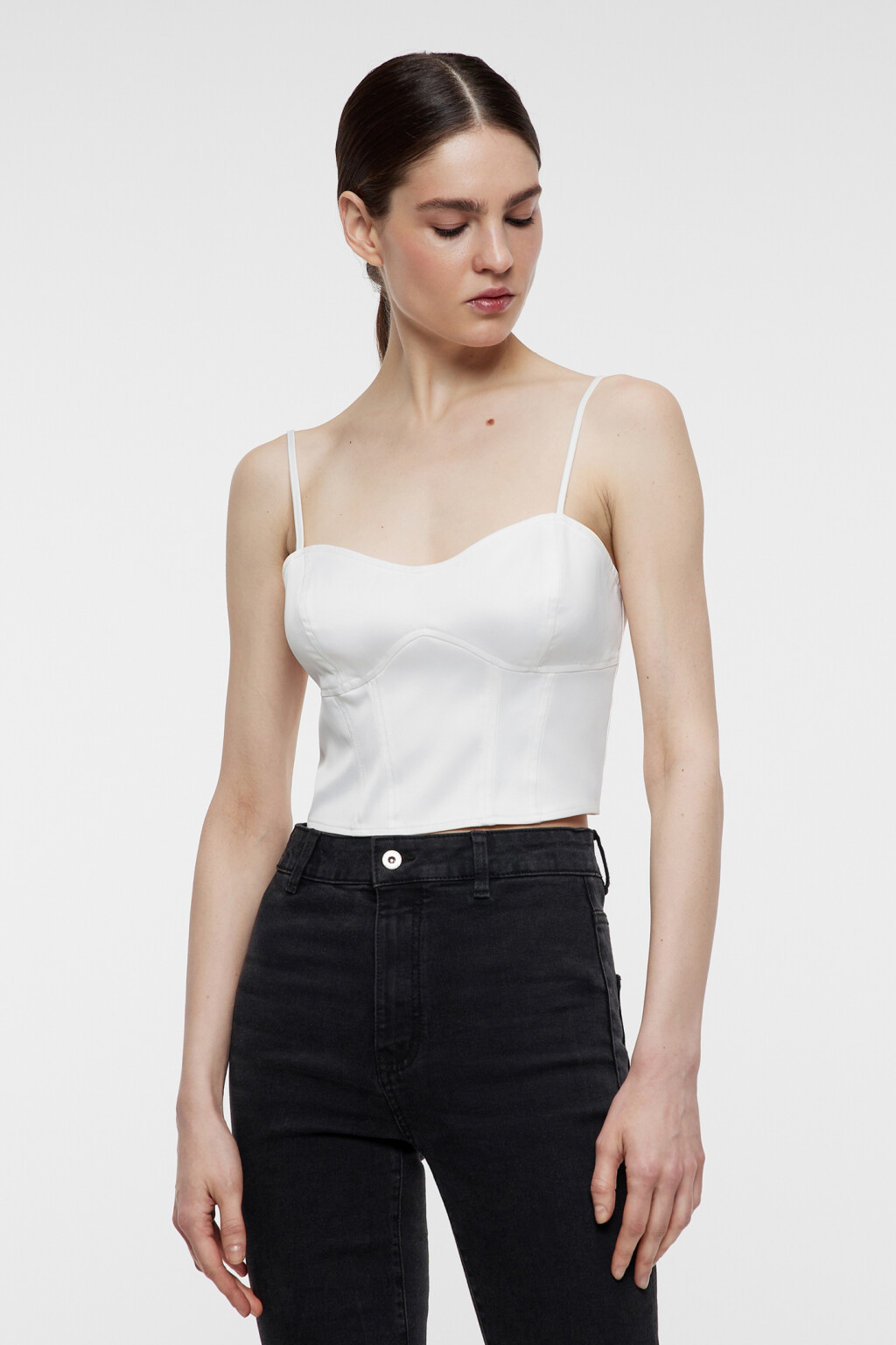 Топ-корсет атласный облегающий с фигурным вырезом 2321401320, цвет ...