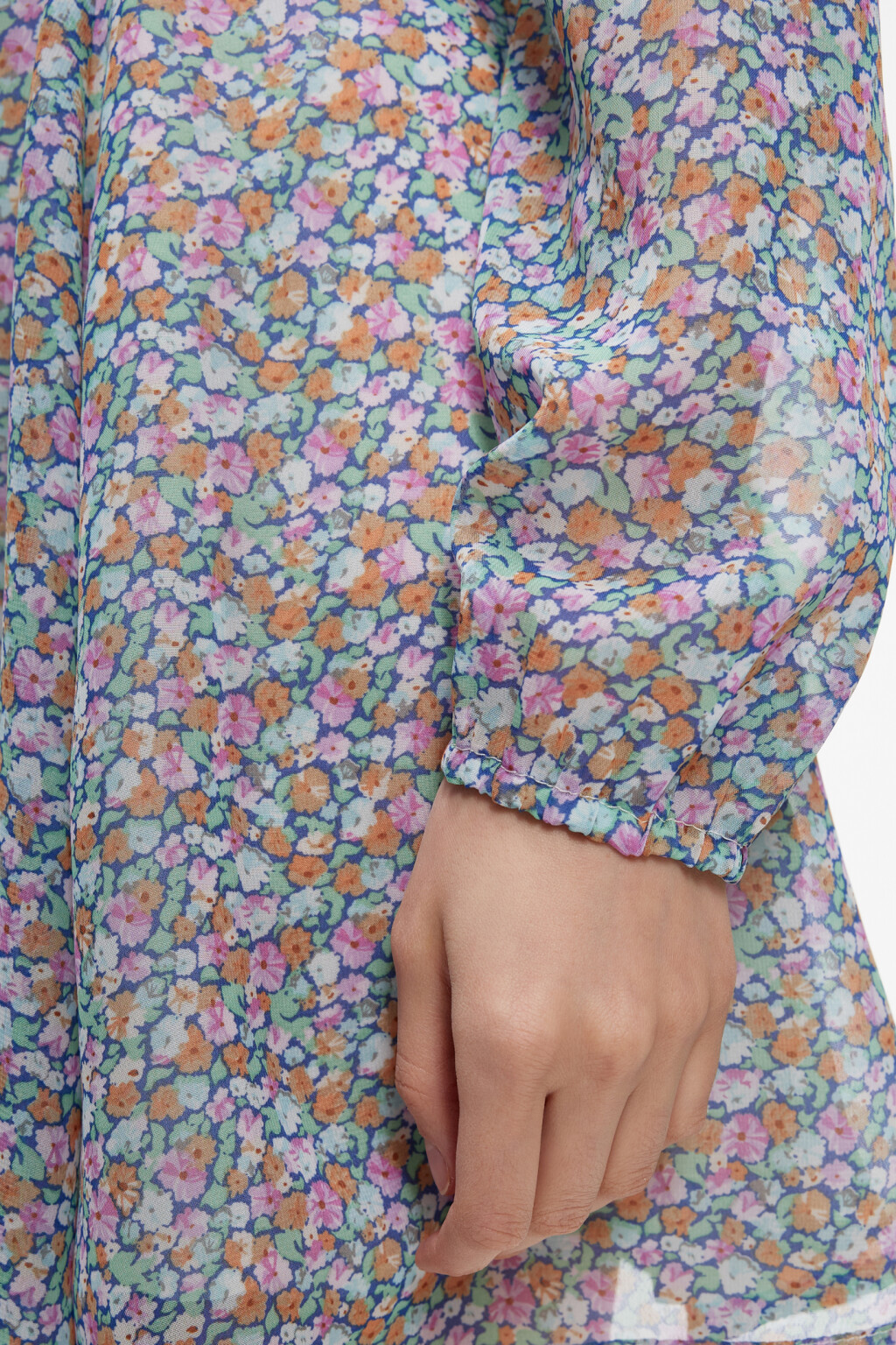 Платье мини приталенное шифоновое с фигурным вырезом - цвет мультиколор - 7